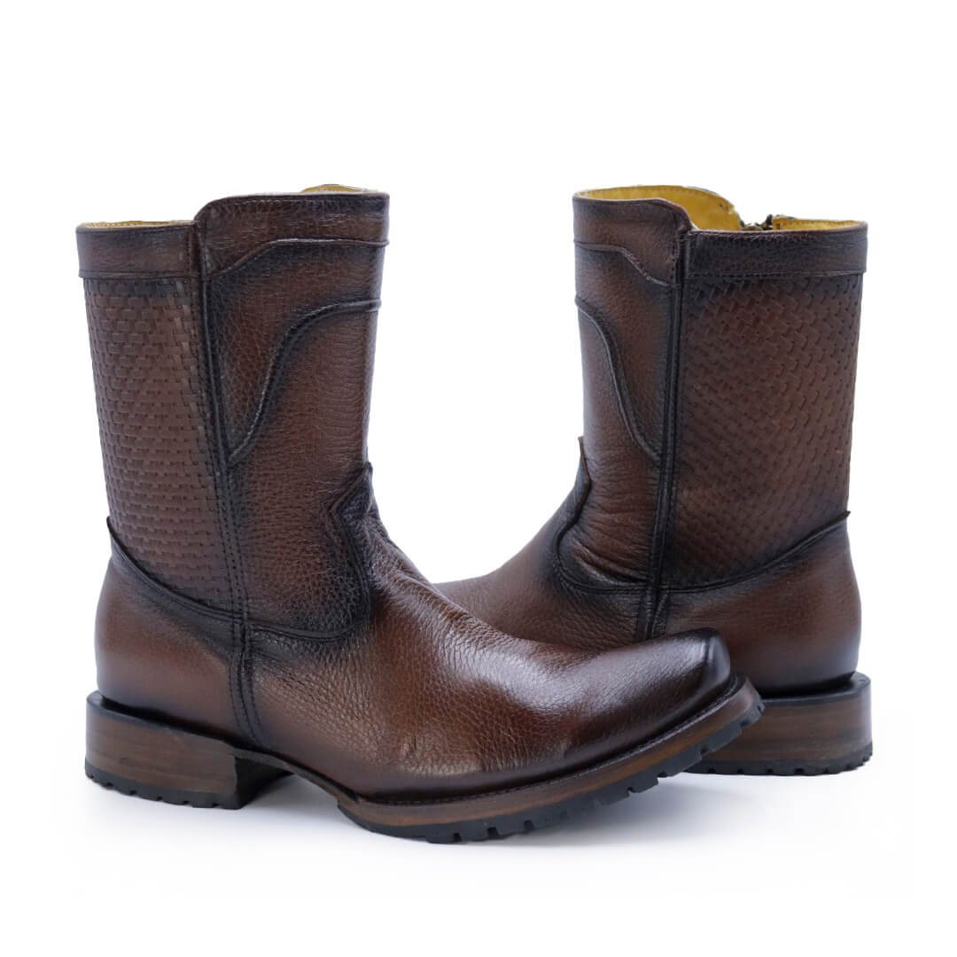 Botín vaquero piel original de venado modelo Titanio