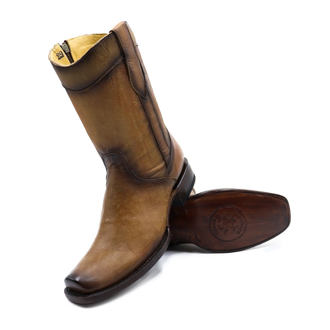 Bota vaquera de piel de res original modelo Dorado